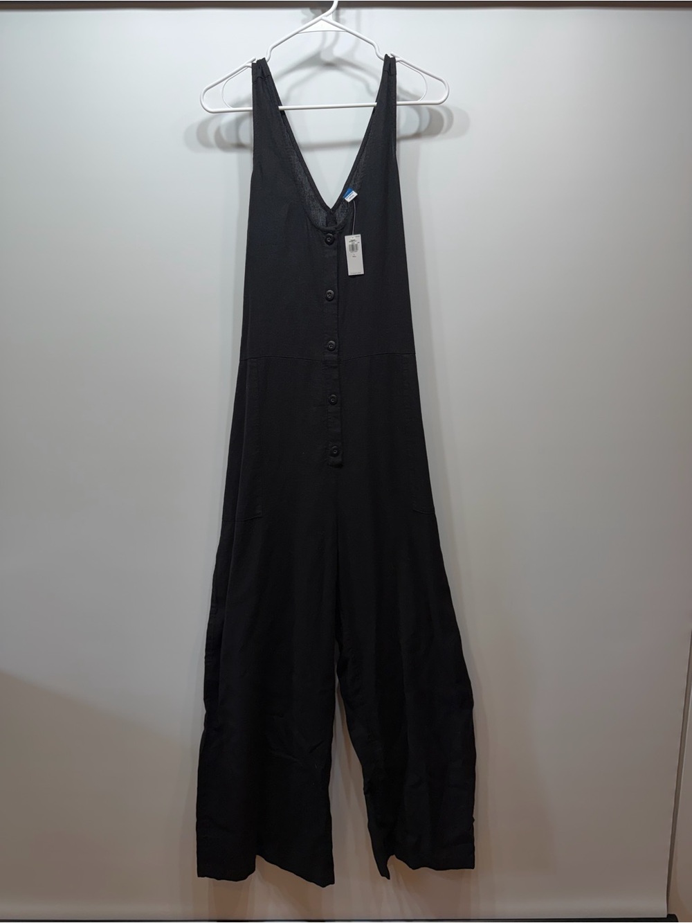 Old Navy Black Button-Front Wide-Leg Jumpsuit - Picture 3 of 14